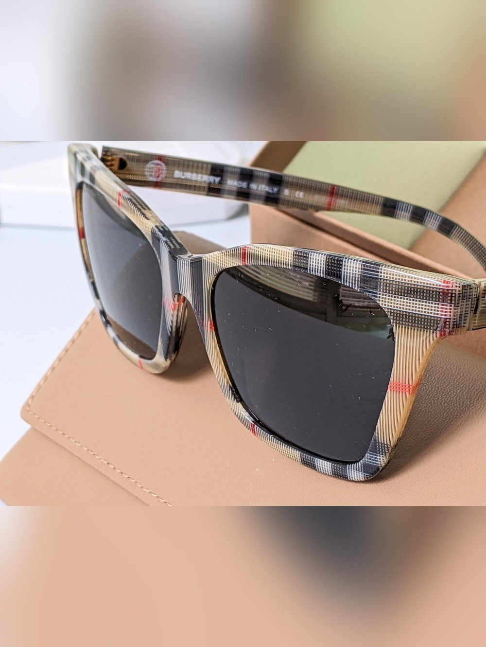 NWT AUTHENTIC BURBERRY 0BE4346 ELSA SUNGLASSES VINTAGE CHECK - Picture 2 of 15